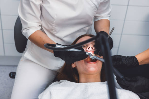 Best Holiday Emergency Dentist in Eastpointe, MI